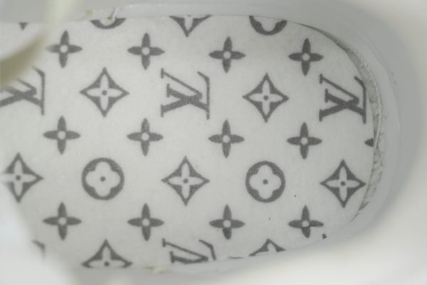 pk_god_batch_louis_vuitton_grey_white_grid_1CB2E7636DB1A PK God Batch Louis Vuitton Grey White Grid