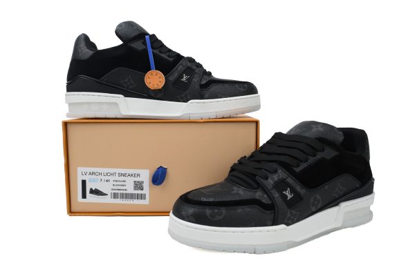 PK God Batch Louis Vuitton Louis Vuitton Trainer Black