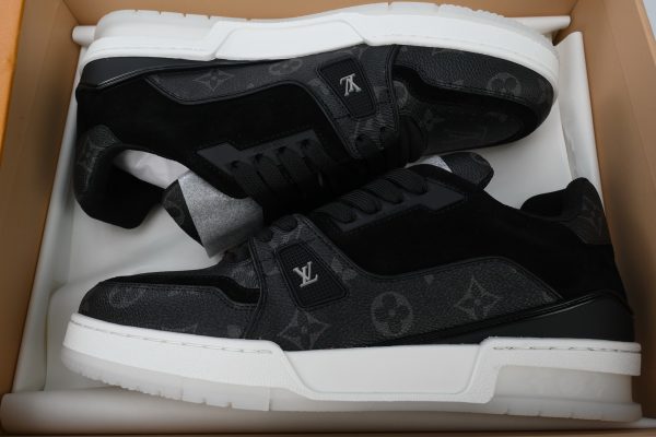 PK God Batch Louis Vuitton Louis Vuitton Trainer Black