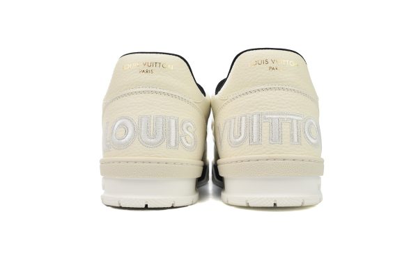 PK God Batch LOUIS VUITTON Trainer Monogram Flower Black