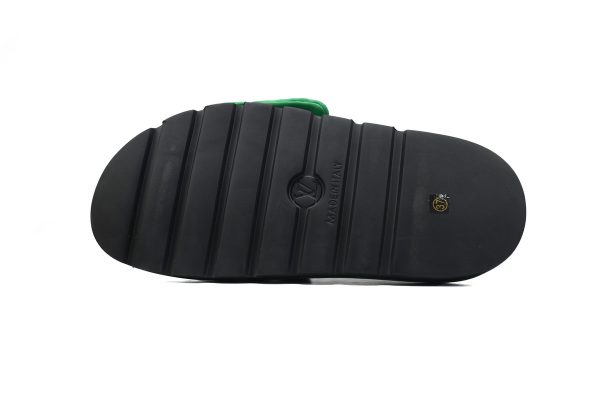 pk_god_batch_louis_vuitton_pool_pillow_black_green_cloth_1AC82A1AABC1F PK God Batch LOUIS VUITTON Pool Pillow Comfort Black green cloth