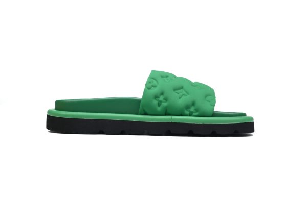 pk_god_batch_louis_vuitton_pool_pillow_black_green_cloth_1AC82A1BBB21E PK God Batch LOUIS VUITTON Pool Pillow Comfort Black green cloth