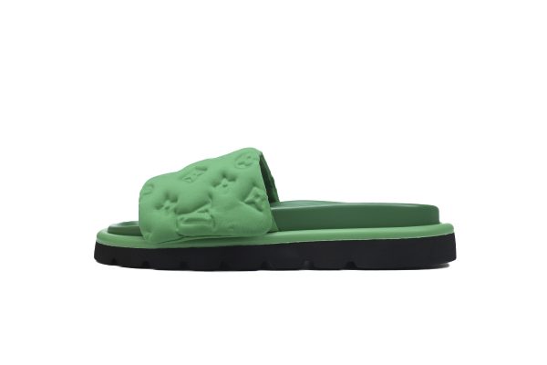 PK God Batch LOUIS VUITTON Pool Pillow Comfort Black green cloth PK God Batch LOUIS VUITTON Pool Pillow Comfort Black green cloth