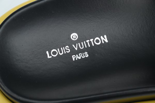 pk_god_batch_louis_vuitton_pool_pillow_comfort__1AC6EED3E151D PK God Batch LOUIS VUITTON Pool Pillow Comfort