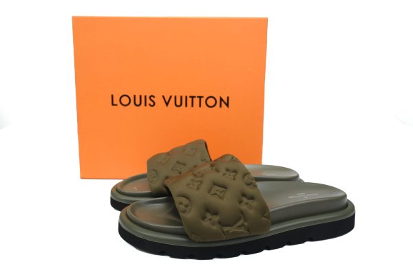 pk_god_batch_louis_vuitton_pool_pillow_comfort_army_green_relief_1AC6EF114C514 PK God Batch LOUIS VUITTON Pool Pillow Comfort Army Green Relief