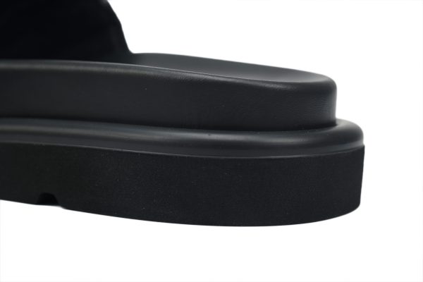 pk_god_batch_louis_vuitton_pool_pillow_comfort_black_label_denim_1AC828565A518 PK God Batch LOUIS VUITTON Pool Pillow Comfort Black Label Denim