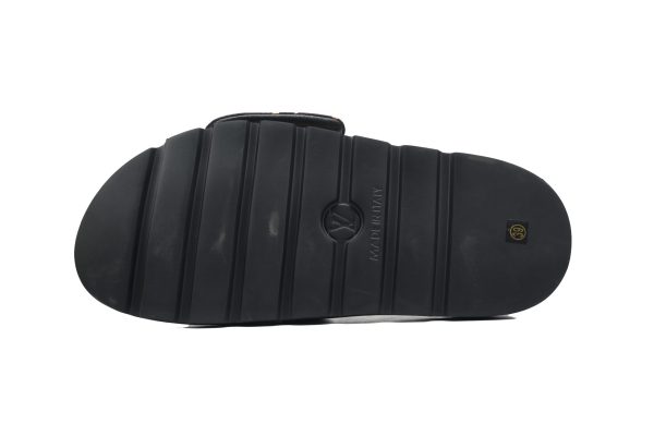 pk_god_batch_louis_vuitton_pool_pillow_comfort_brown_black_label_1AC827AD5A818 PK God Batch LOUIS VUITTON Pool Pillow Comfort Brown Black Label