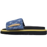 PK God Batch LOUIS VUITTON Pool Pillow Comfort Dark blue denim PK God Batch LOUIS VUITTON Pool Pillow Comfort Dark blue denim