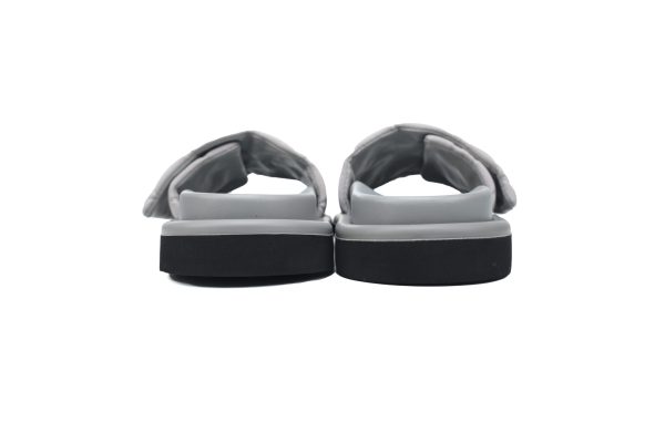 PK God Batch LOUIS VUITTON Pool Pillow Comfort grey