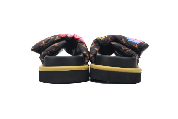 pk_god_batch_louis_vuitton_pool_pillow_comfort_sun_brown_1AC8283099110 PK God Batch LOUIS VUITTON Pool Pillow Comfort Sun Brown