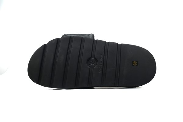 pk_god_batch_louis_vuitton_pool_pillow_comfort_white_color_grid_1AC6EF78FAD17 PK God Batch LOUIS VUITTON Pool Pillow Comfort White color grid