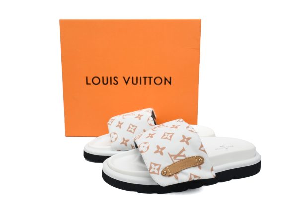 PK God Batch LOUIS VUITTON Pool Pillow Comfort White yellow label