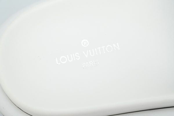 PK God Batch LOUIS VUITTON Pool Pillow Comfort White yellow label