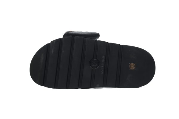 PK God Batch LOUIS VUITTON Pool Pillow Comfort White yellow label