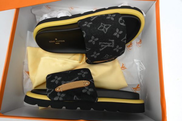 pk_god_batch_louis_vuitton_pool_pillow_comfort_yellow_label_denim_1AC828F375513 PK God Batch LOUIS VUITTON Pool Pillow Comfort Yellow Label Denim