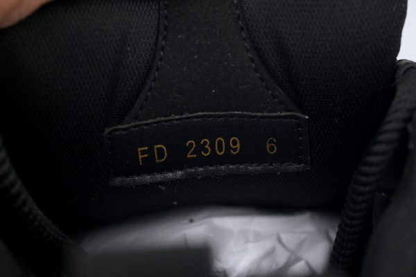 pk_god_batch_louis_vuitton_skate_horse_hair_black_diamond_1CBB991784418 PK God Batch Louis Vuitton Skate Horse Hair Black Diamond