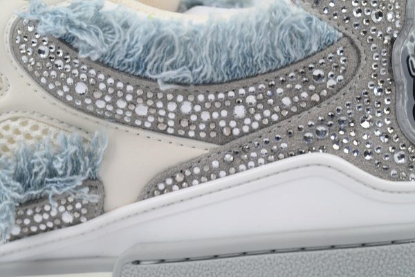 PK God Batch Louis Vuitton Skate Horse Hair Gray White Diamond