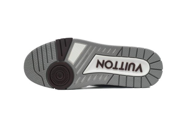 PK God Batch LOUIS VUITTON Trainer Coffee