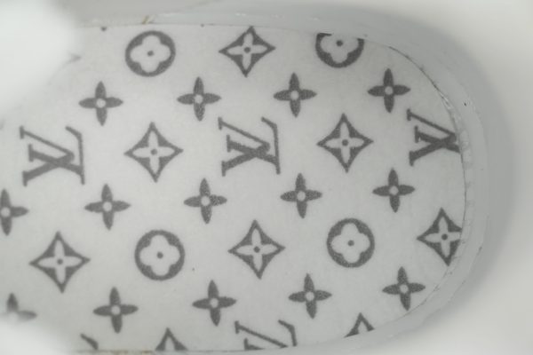 pk_god_batch_louis_vuitton_white_lychee_lacquer_skin_1CB2E52AE3118 PK God Batch Louis Vuitton White Lychee Lacquer Skin