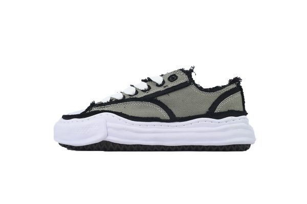 PK God Batch MIHARA YASUHIRO Blackish Green NO.734 PK God Batch MIHARA YASUHIRO Blackish Green NO.734