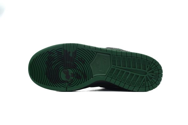 pk_god_batch_nike_sb_dunk_low_there_skateboards_hf7743_001_1AD8E0EB04611 PK God Batch Nike SB Dunk Low There Skateboards HF7743-001