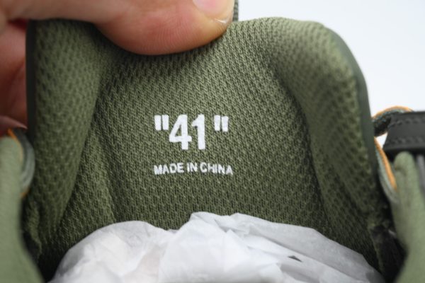 PK God Batch OFF-WHITE Military Green OMIA295F24 FAB00 10009