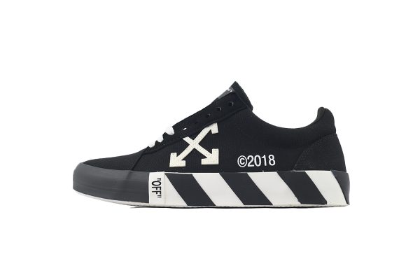 PK God Batch Off-White Vulc Low Black OWIA272C99FAB0011001 PK God Batch Off-White Vulc Low Black OWIA272C99FAB0011001