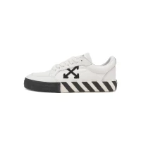 PK God Batch Off-White Vulc Low White Black OMIA085C99LEA0010110 PK God Batch Off-White Vulc Low White Black OMIA085C99LEA0010110