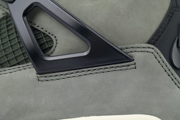 pk_god_batch_undefeated_x_air_jordan_4_retro_green_black_ib1519_200_1C6E14CD8B61A PK God Batch Undefeated x Air Jordan 4 Retro Green Black IB1519-200