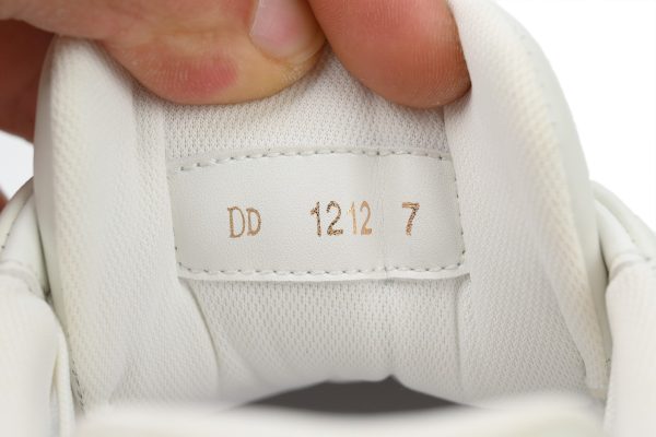 PK God Batch Yayoi Kusama x Louis Vuitton Trainer White