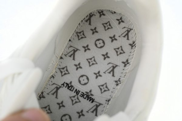 PK God Batch Yayoi Kusama x Louis Vuitton Trainer White