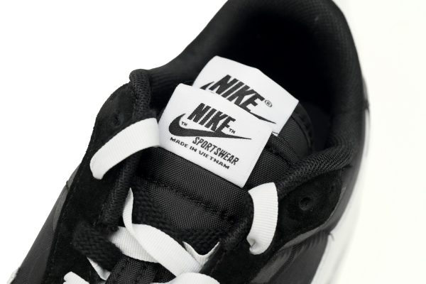 pkstockx_sacai_x_nike_vaporwaffle_sesame_and_black_and_white_dd1875_011_1AD60AA88FB17 PKstockx Sacai x Nike VaporWaffle Sesame and Black And White DD1875-011