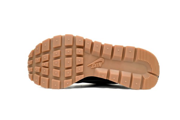 pkstockx_sacai_x_nike_vaporwaffle_sesame_and_black_blue_silver_dd1875_700_1AD60BD319E1B PKstockx Sacai x Nike VaporWaffle Sesame and Black Blue Silver DD1875-700