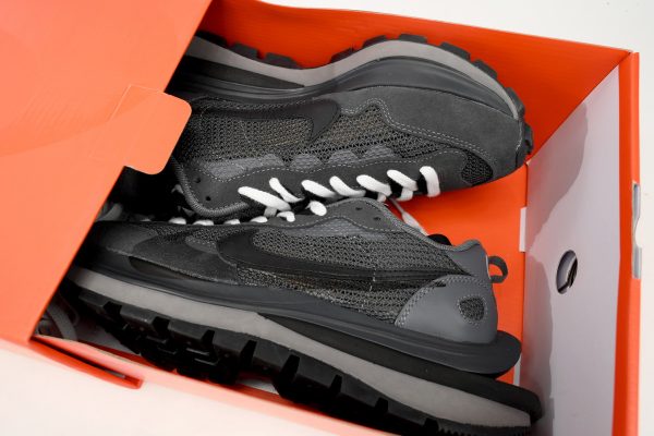 pkstockx_sacai_x_nike_vaporwaffle_sesame_black_and_white_grid_cv1363_105_1AD60CD215912 PKstockx Sacai x Nike VaporWaffle Sesame Black And White Grid CV1363-105