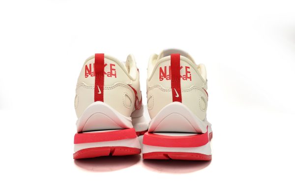 pkstockx_sacai_x_vaporwaffle__tour_yellow___dd1875_110_1AD60D8DACC1D PKstockx Sacai x VaporWaffle “Tour Yellow ” DD1875-110